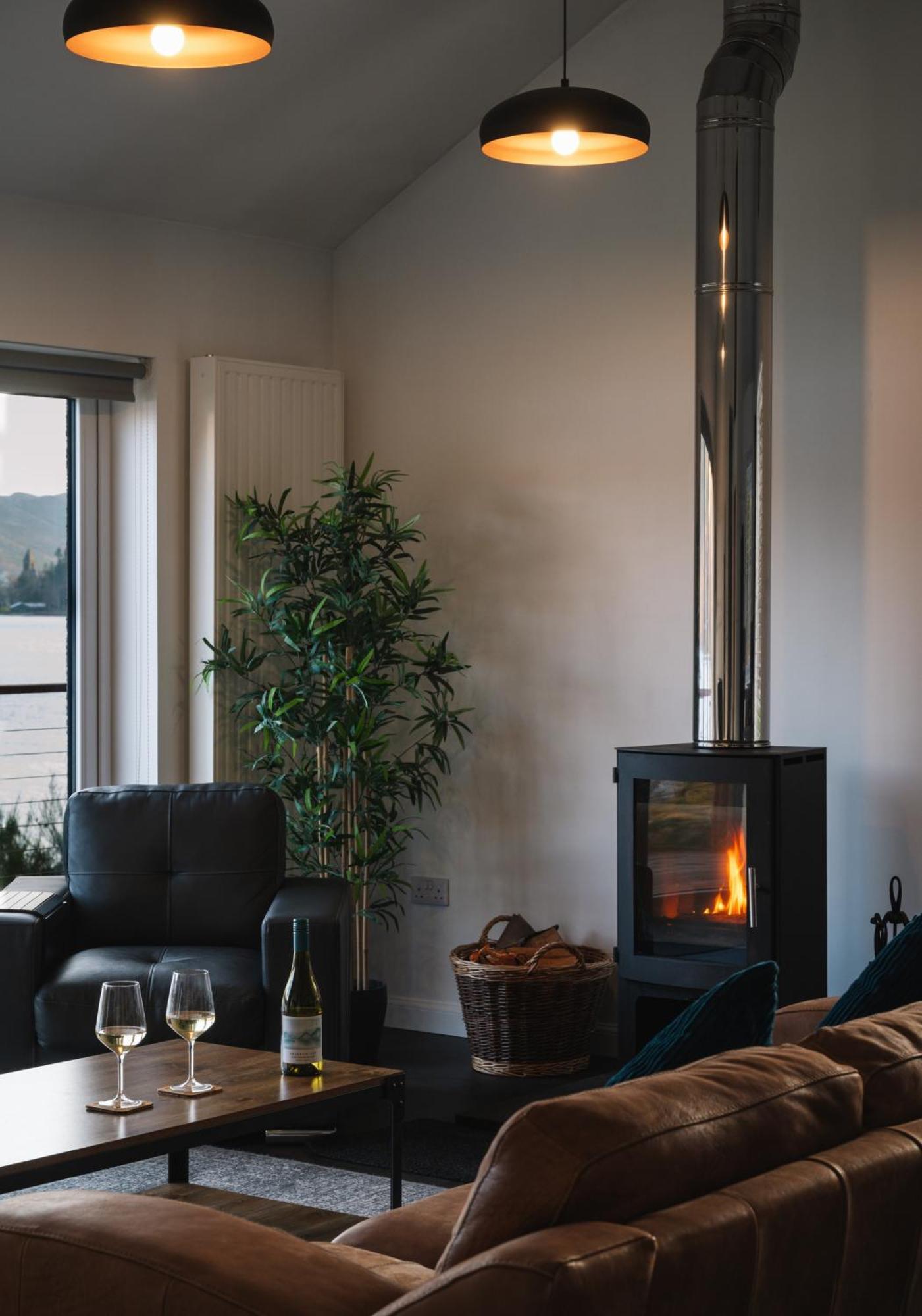 Shoreland Lodges - Cherry Lodge フォート・オーガスタス エクステリア 写真